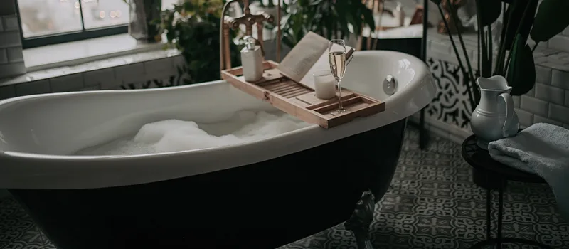 Full Bed Bathtub Replacement in Davenport, Toronto